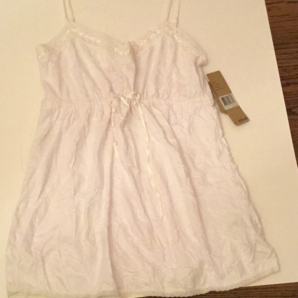 DKNY SPAGHETTI STRAP CRINKLE TANK - Picture 3 of 3
